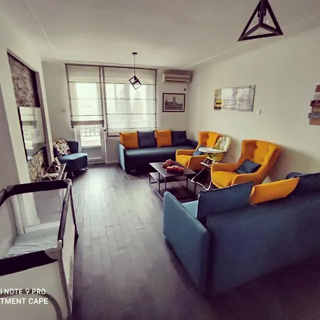 Cape Apartment